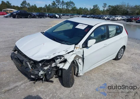 2015 Hyundai Accent Gs z USA, uszkodzony, nr VIN KMHCT5AE6FU197992